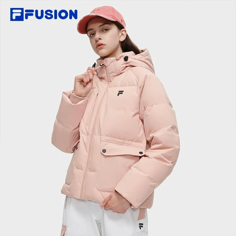 FILA FUSION斐乐羽绒服2023冬季新款宽松保暖连帽上衣T11W341904F