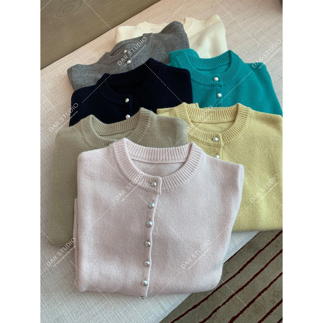 DAR STUDIO 【珍珠扣开衫】100羊毛秋冬新款珍珠12扣开衫毛衣24122