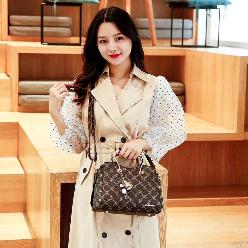 时尚女士大包包夏季新款韩版女包百搭手提包简约单肩斜挎包潮
