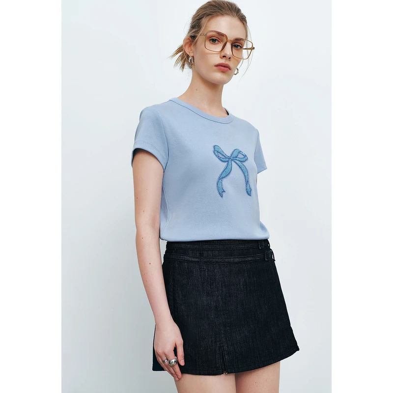 UR女装甜美钉珠蝴蝶结饰正肩短袖T恤UYU440011