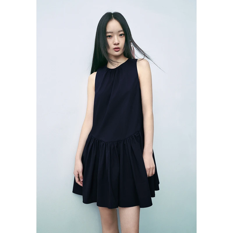 UR秋季新款女装减龄气质系带廓形无袖连衣裙UWU740115