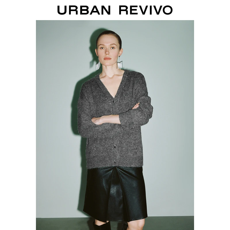 【HOT】UR秋冬新款女装慵懒风钉珠长袖针织开衫UWG940293