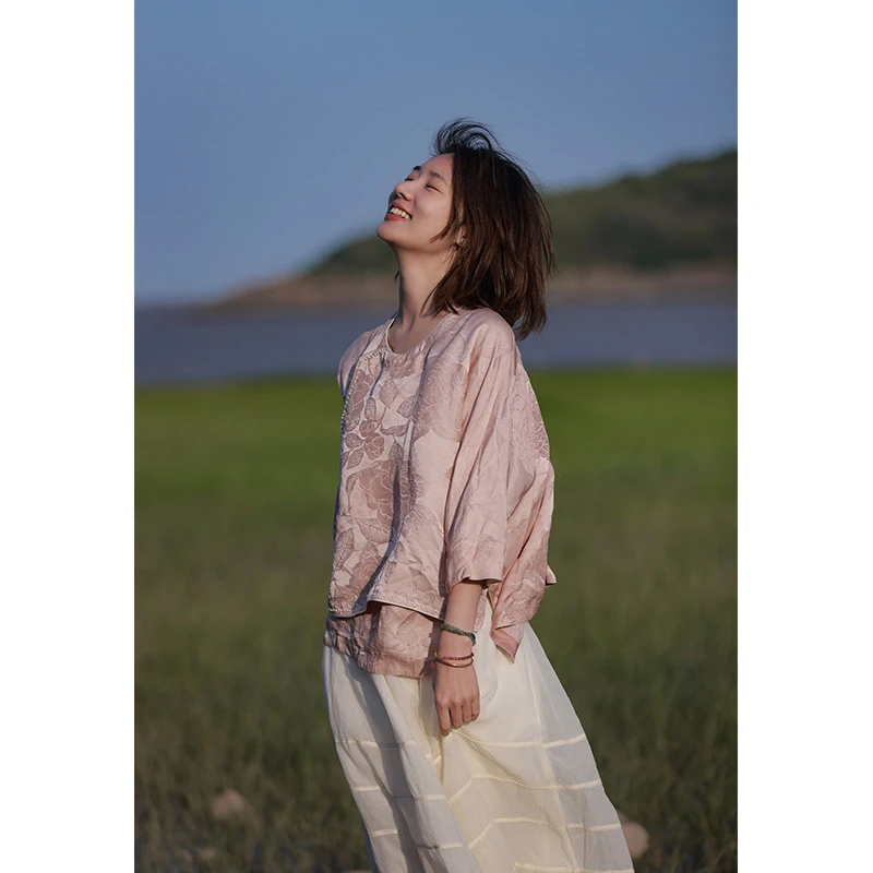 慢慢变蓝原创设计 夏季清透提花肌理圆领连肩新中式复古上衣