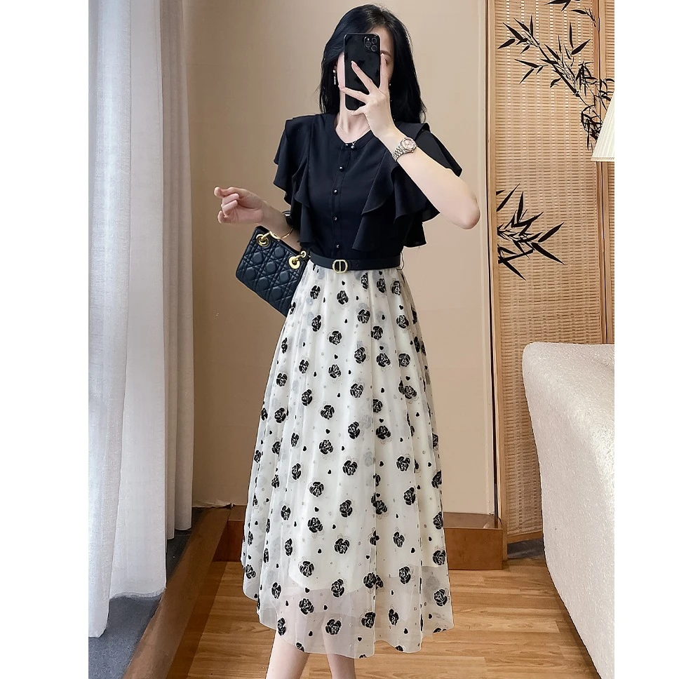 2026年夏季新款女装高腰显瘦长裙茶歇法式气质百搭拼接无袖连衣裙