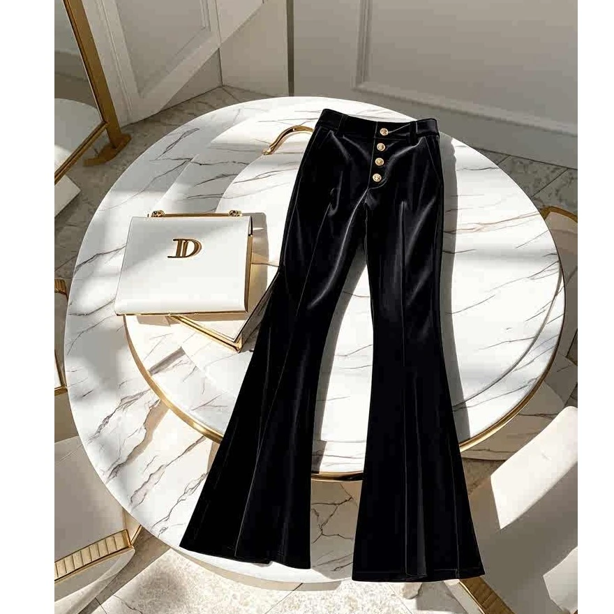今年流行爆款黑色丝绒喇叭裤子高腰显瘦直筒休闲长裤女2025年冬季