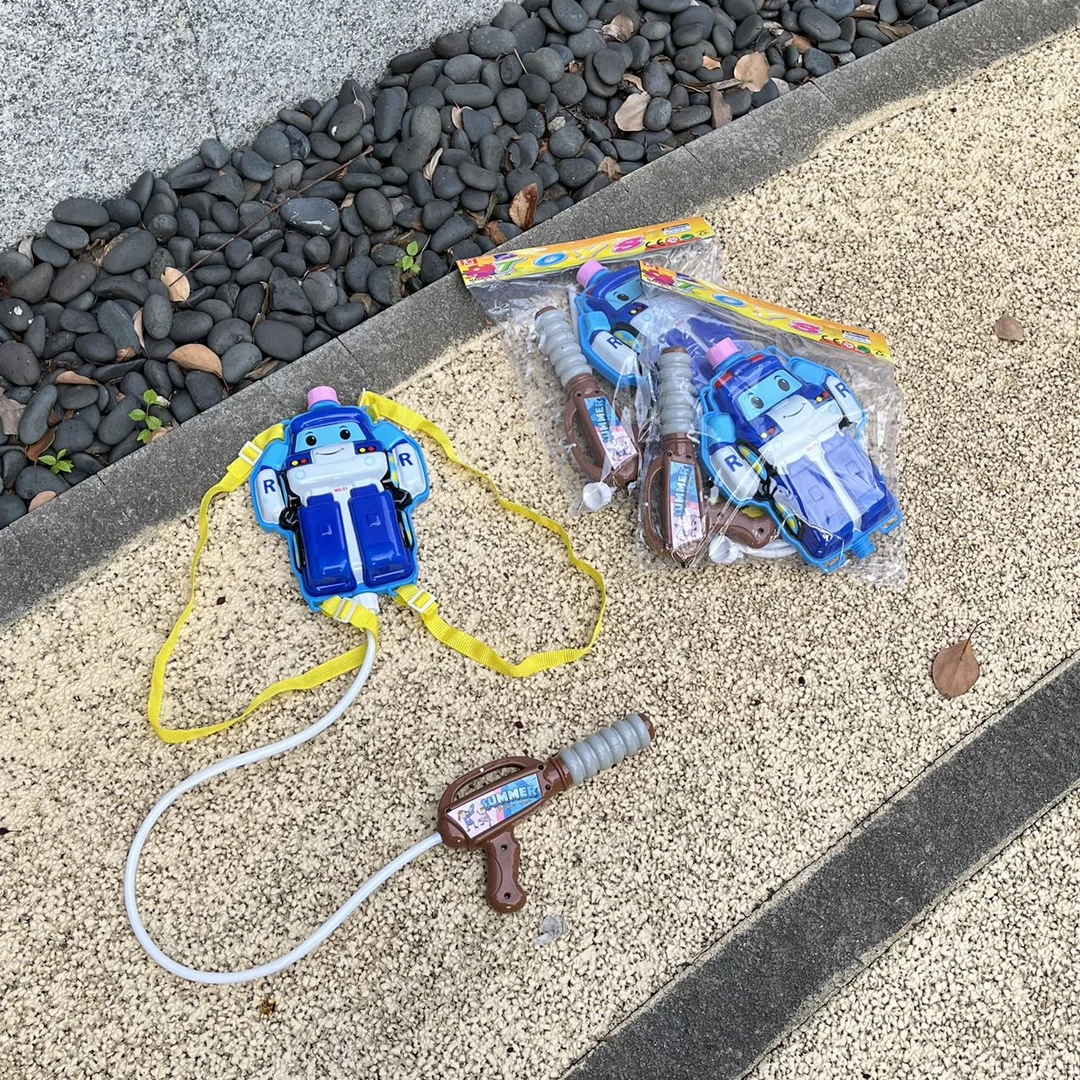 （儿童背包式水枪）抽拉式大容量喷呲滋水打水仗儿童水枪H
