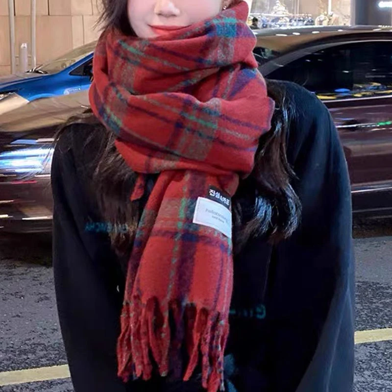 （复古格子围巾）秋冬季韩版高级感软糯撞色百搭披肩保暖围脖Z