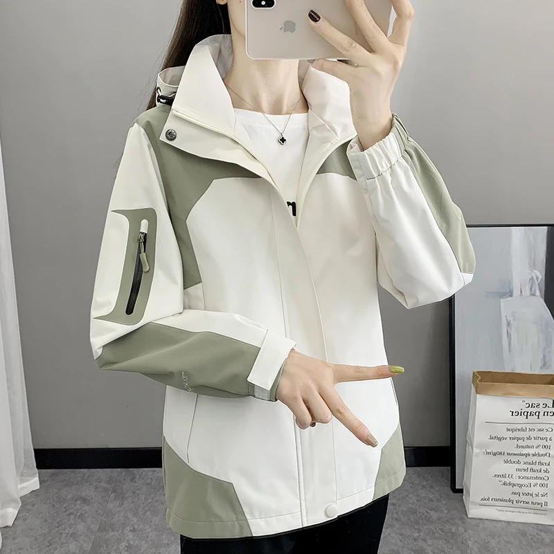 冲锋衣外套女2025春秋冬新款三合一可拆卸防风防水透气情侣登山服