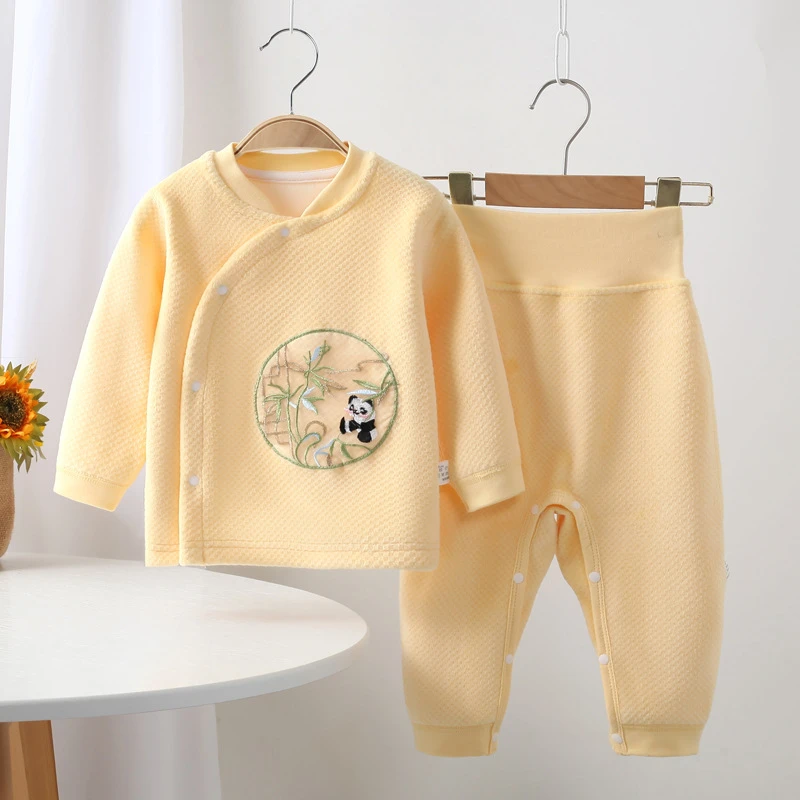 婴儿加绒套装秋冬高腰护肚保暖衣服宝宝分体免脱两件套加厚外出服