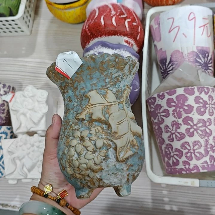 红陶20CM（含）-50CM（不含）