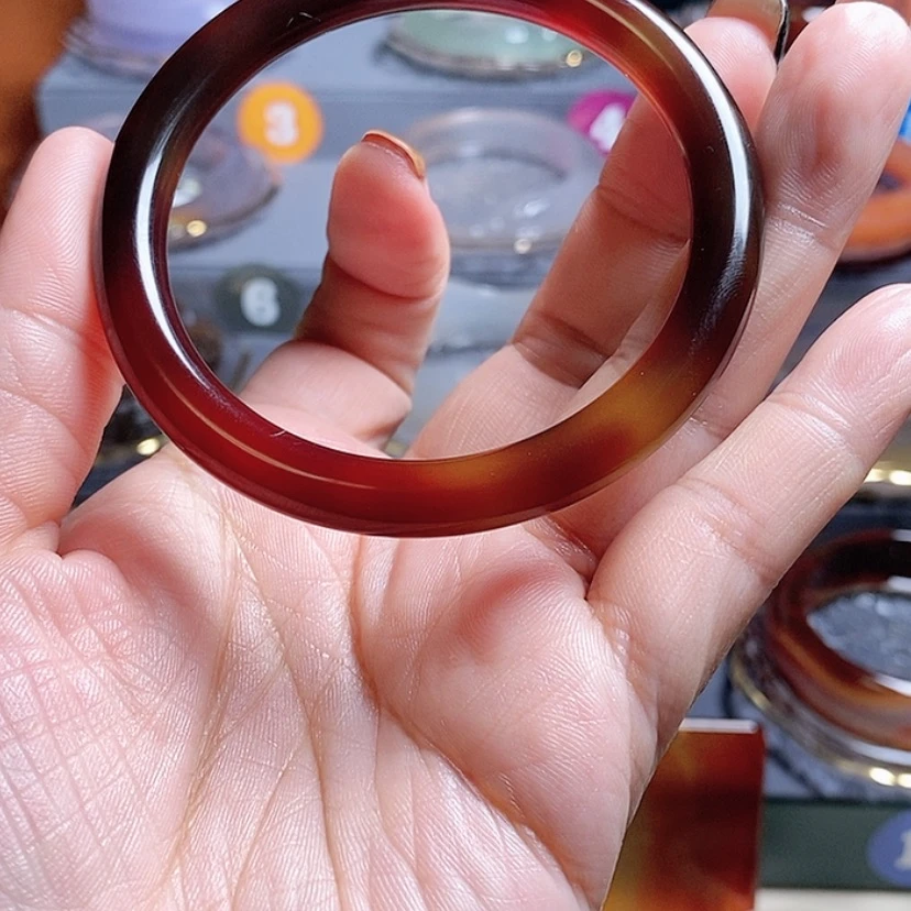 【闪购商品】玛瑙/玉髓手镯未镶嵌s****粒