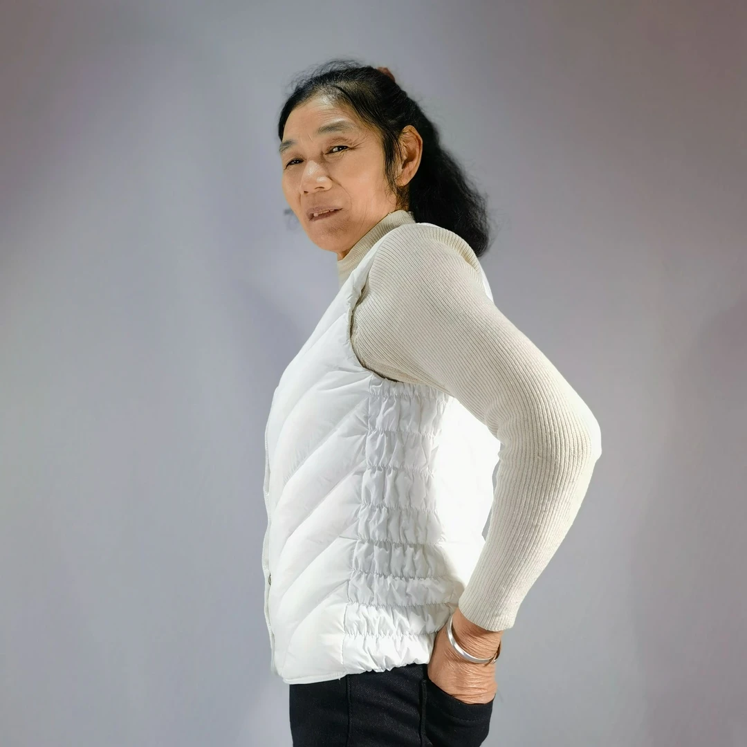 澌钰正品90羽绒服定制加厚羽绒马甲背心轻薄羽绒服保暖秋冬