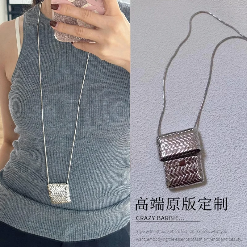 铜合金项链 高级感银色包包吊坠项链女长款毛衣链秋冬新款配饰ins