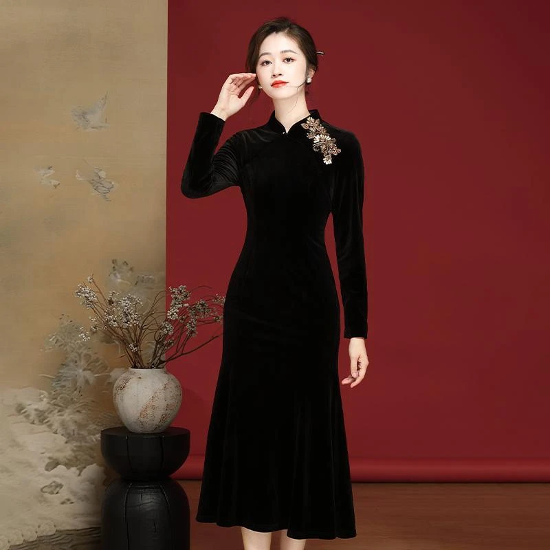 新中式旗袍连衣裙春季新款中国风订珠长袖日常改良24338