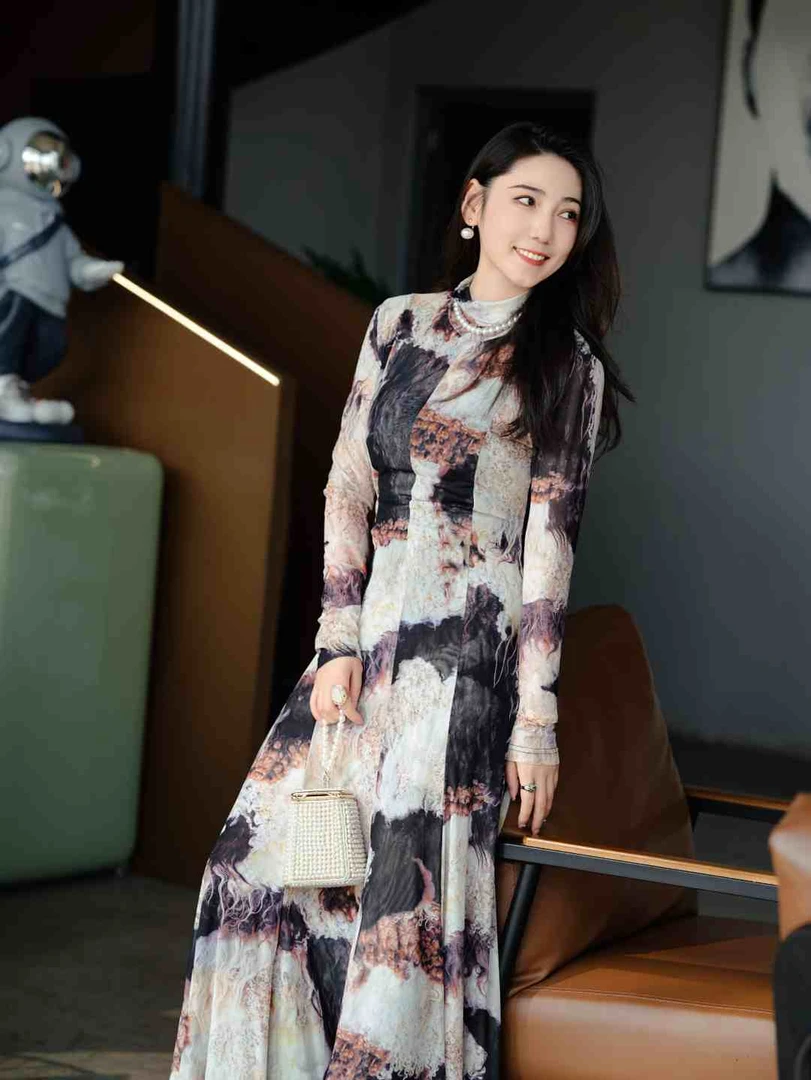 HZHJ新款原创 黑白世界 长袖连衣裙 时尚御姐高定气质 1092