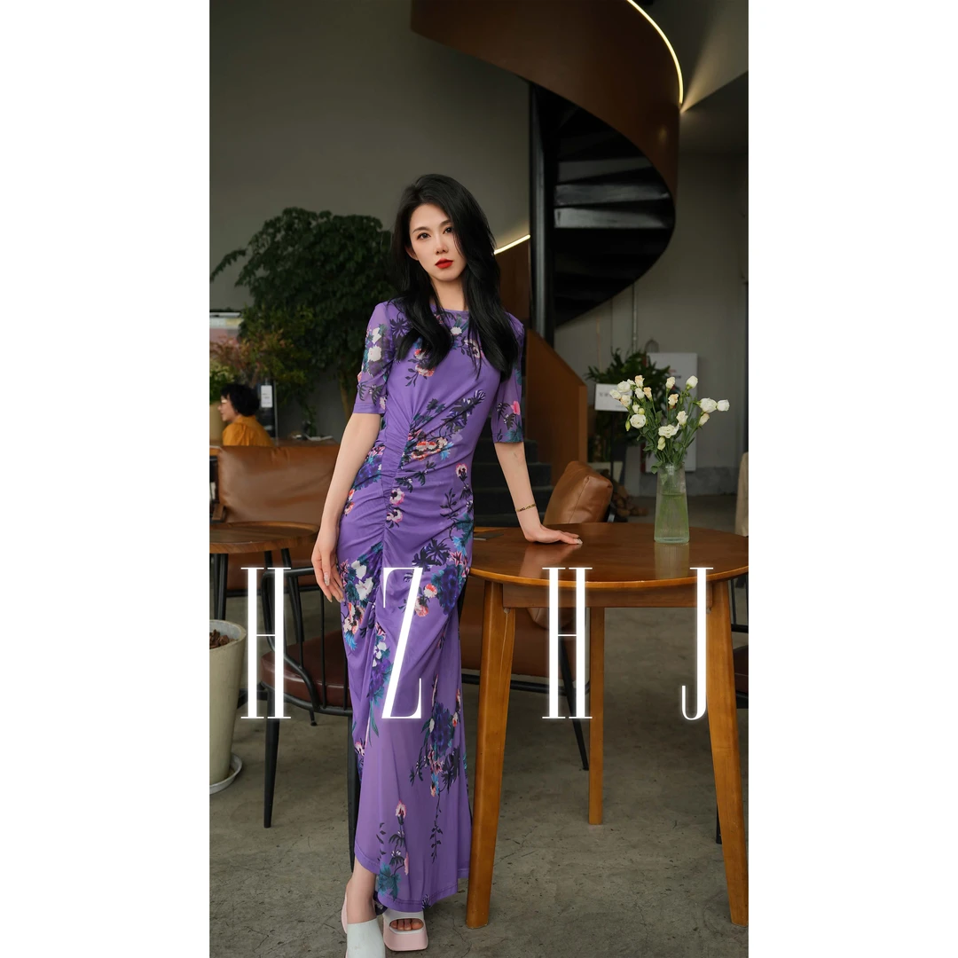 HZHJ新款原创设计师  紫莲花连衣裙 腹部褶皱中袖法式洋气御姐266