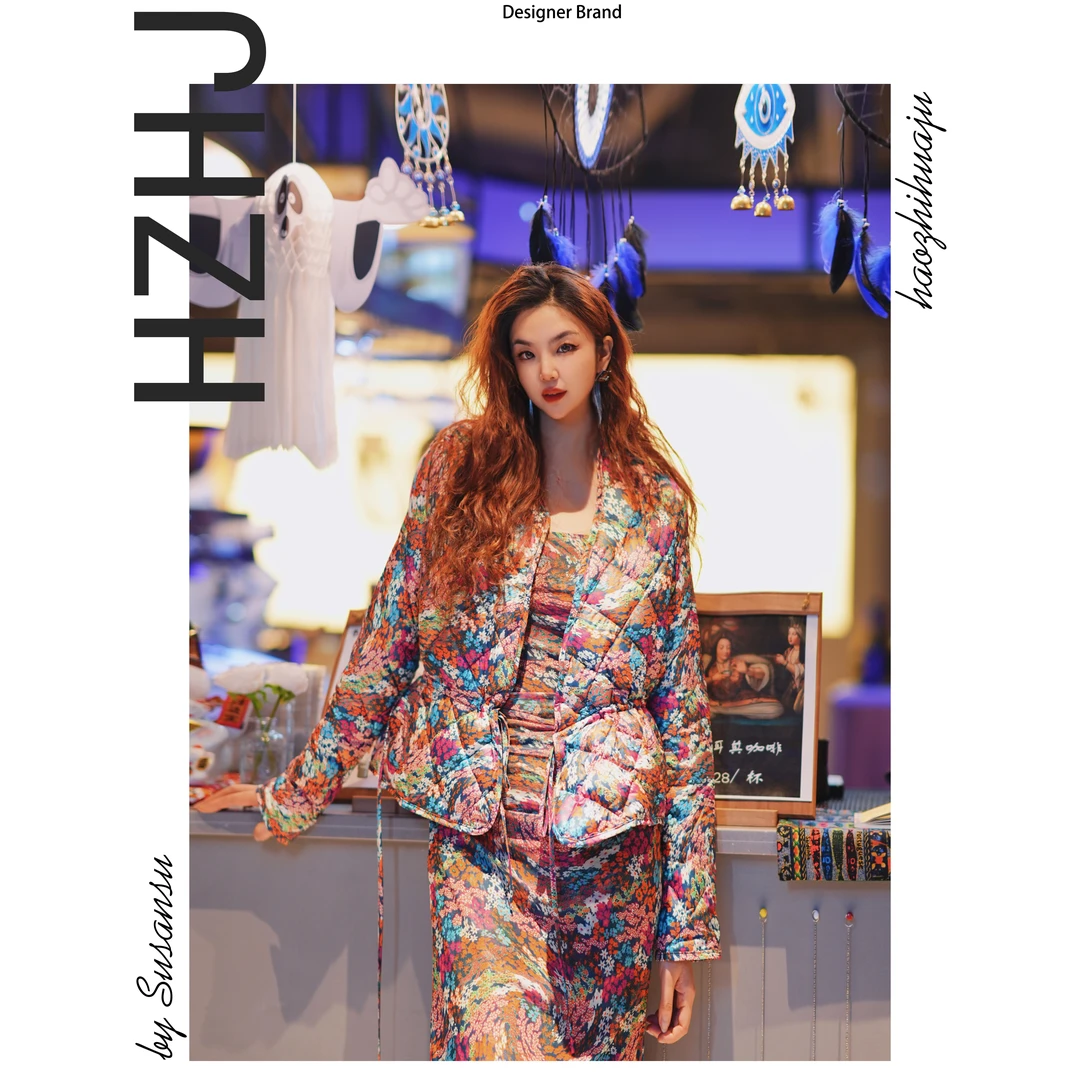 HZHJ新款  旋涡彩虹冬款保暖轻薄羽绒外套短款显瘦高级轻奢1350