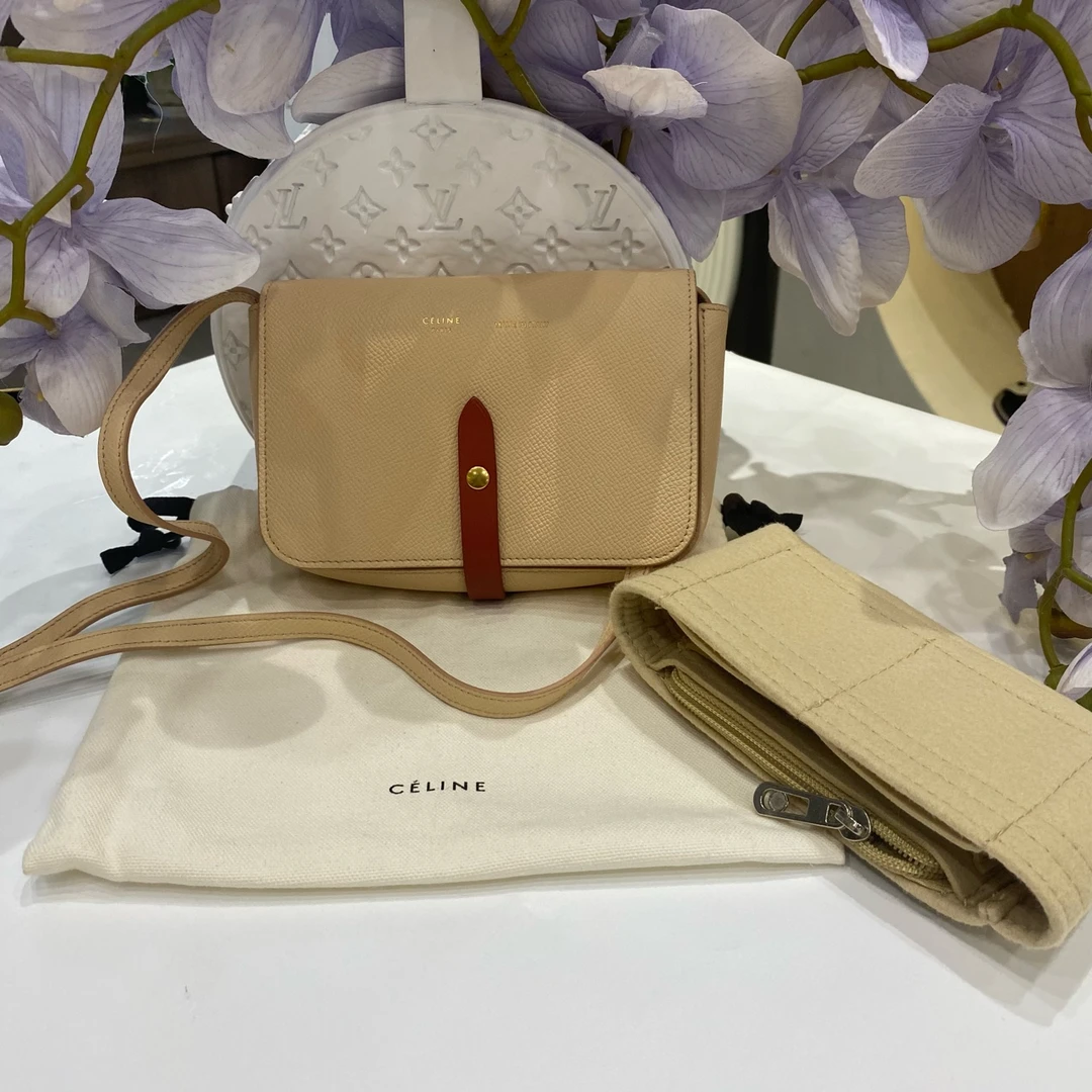 95新 Celine/思琳 【蔡包紫】米黄色strap woc单肩包