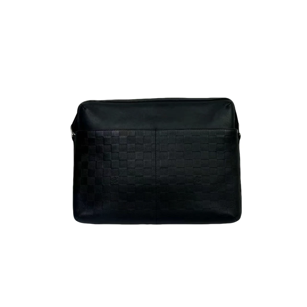 95新 LouisVuitton/路易威登 男包奢侈品97新黑色真皮相机包/0512