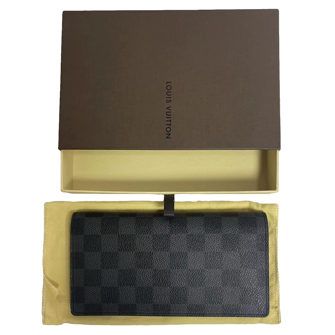 99新 LouisVuitton/路易威登 全套黑色芯片款长款对折钱包 /0211