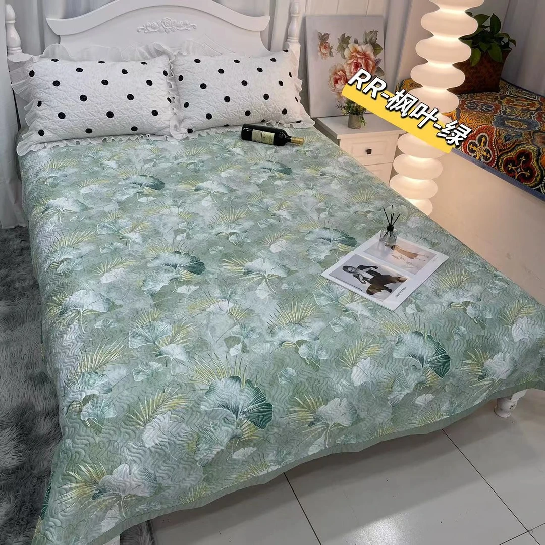 荣荣家居-2023春夏新品-枫叶-绿-薄荷天丝可机洗床盖【200*230】