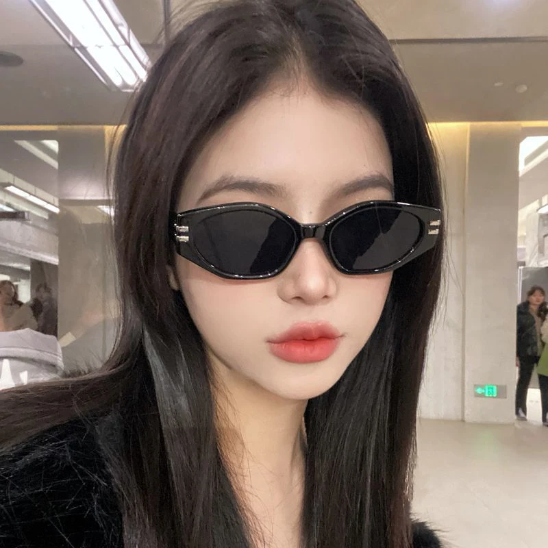 千嬉风黑墨镜未来科技感暗黑不规则防紫外线太阳镜男女梅尼耶同款