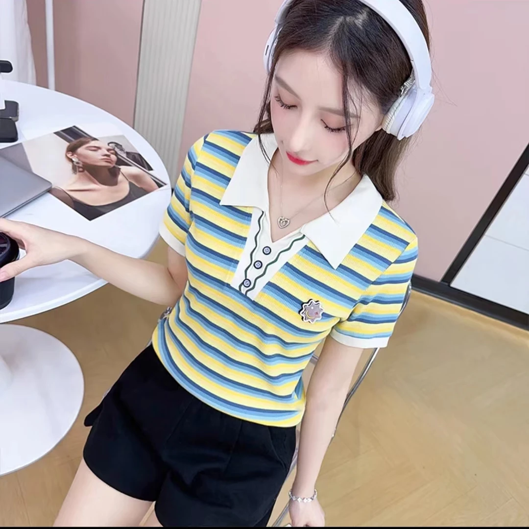 QT 装饰扣彩色条纹修身显瘦减龄百搭春夏季短袖T恤POLO领上衣