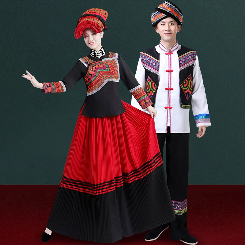 云南彝族服装新少数民族成人女传统长裙演出服套装旅拍写真服饰男
