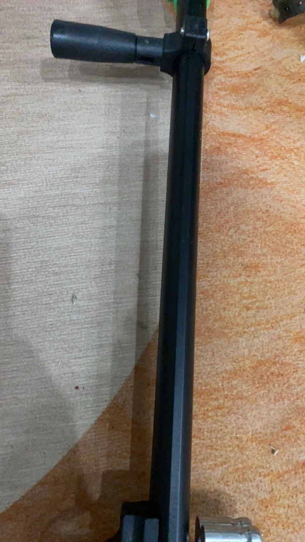 加厚铝合金材质，整套