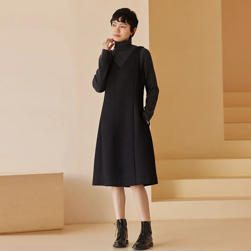 哈齿小姐 冬季优雅通勤定制立裁呢料背心收腰显瘦V领连衣裙