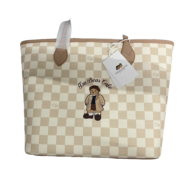 全新未使用 小熊维尼米格子大号托特/C258610/包