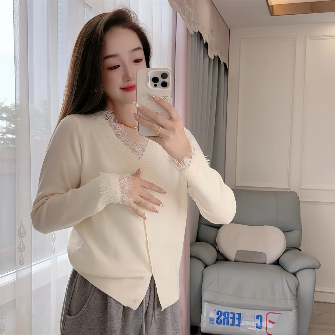 317现货秋冬季针织衫开衫宽松大码女装V领蕾丝航班长袖百搭打底衫