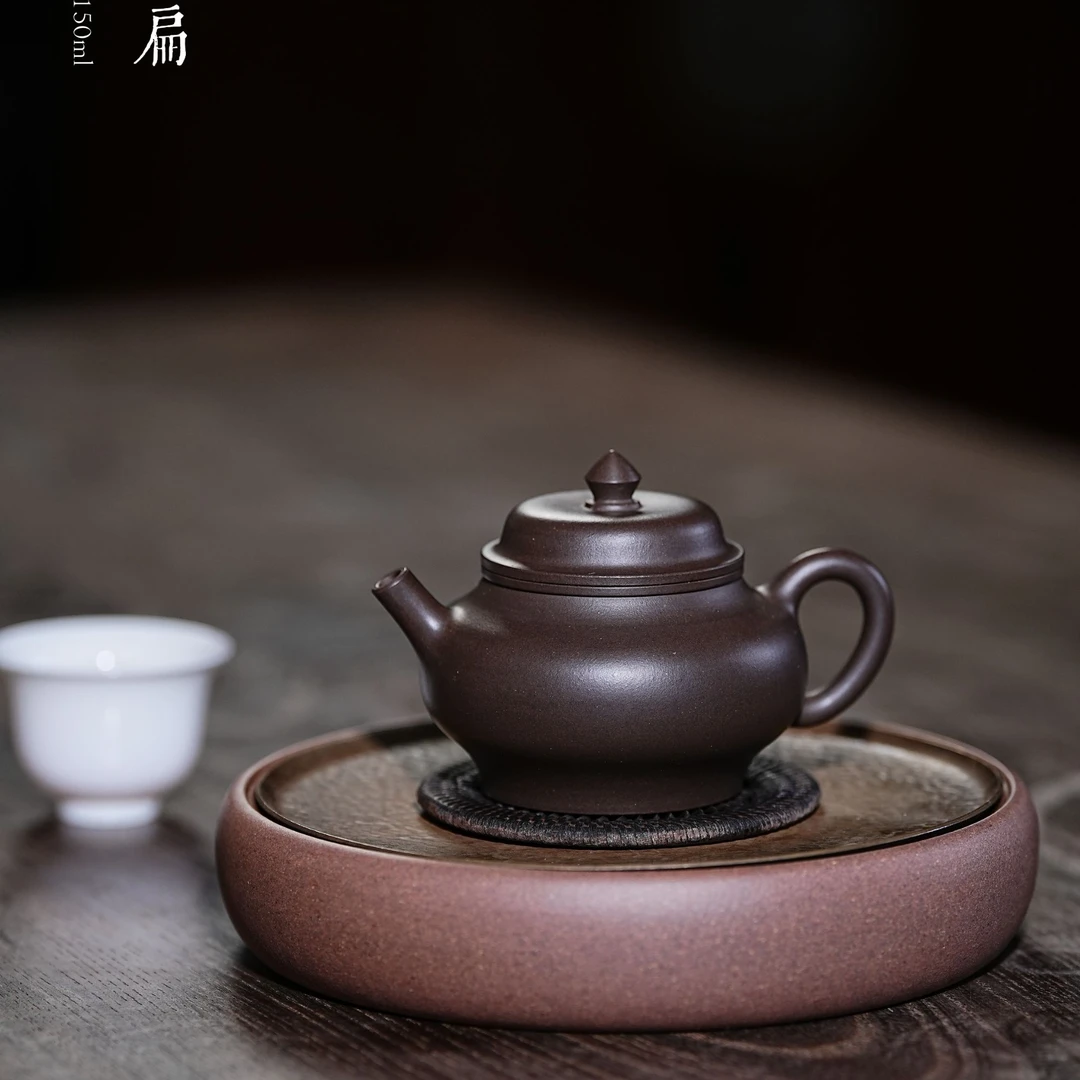 器府黄云芸弟子江辉全手工制紫泥大彬高书扁壶 容量150cc