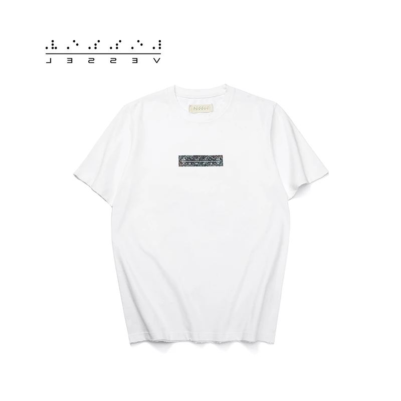 xVESSE休闲时尚潮流简约宽松百搭腰果花做旧圆领T恤短袖