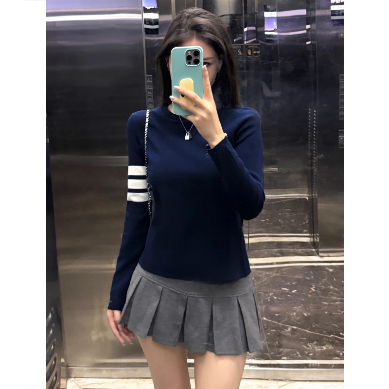 乖乖学妹针织衫女秋冬修身显瘦洋气毛衣小众设计感杠条长袖打底衫