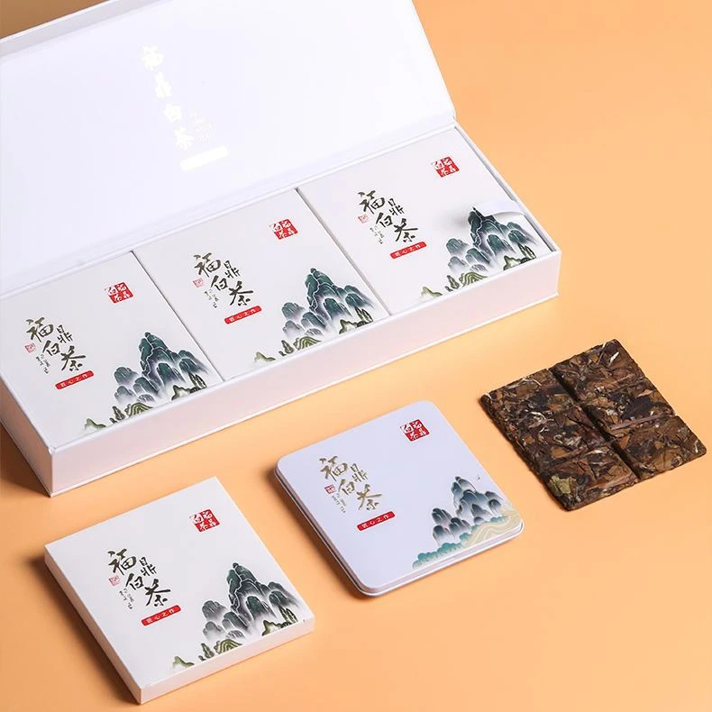 福鼎白茶2018年老寿眉小方片老白茶饼正宗小饼茶叶高档礼盒装送礼