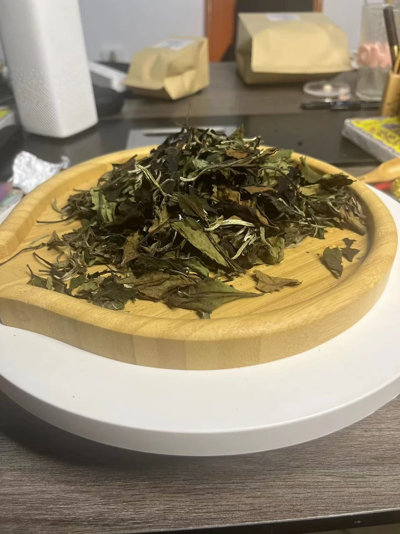 2025头春头采勐海白茶散茶茶叶甜润回甘耐泡口粮茶