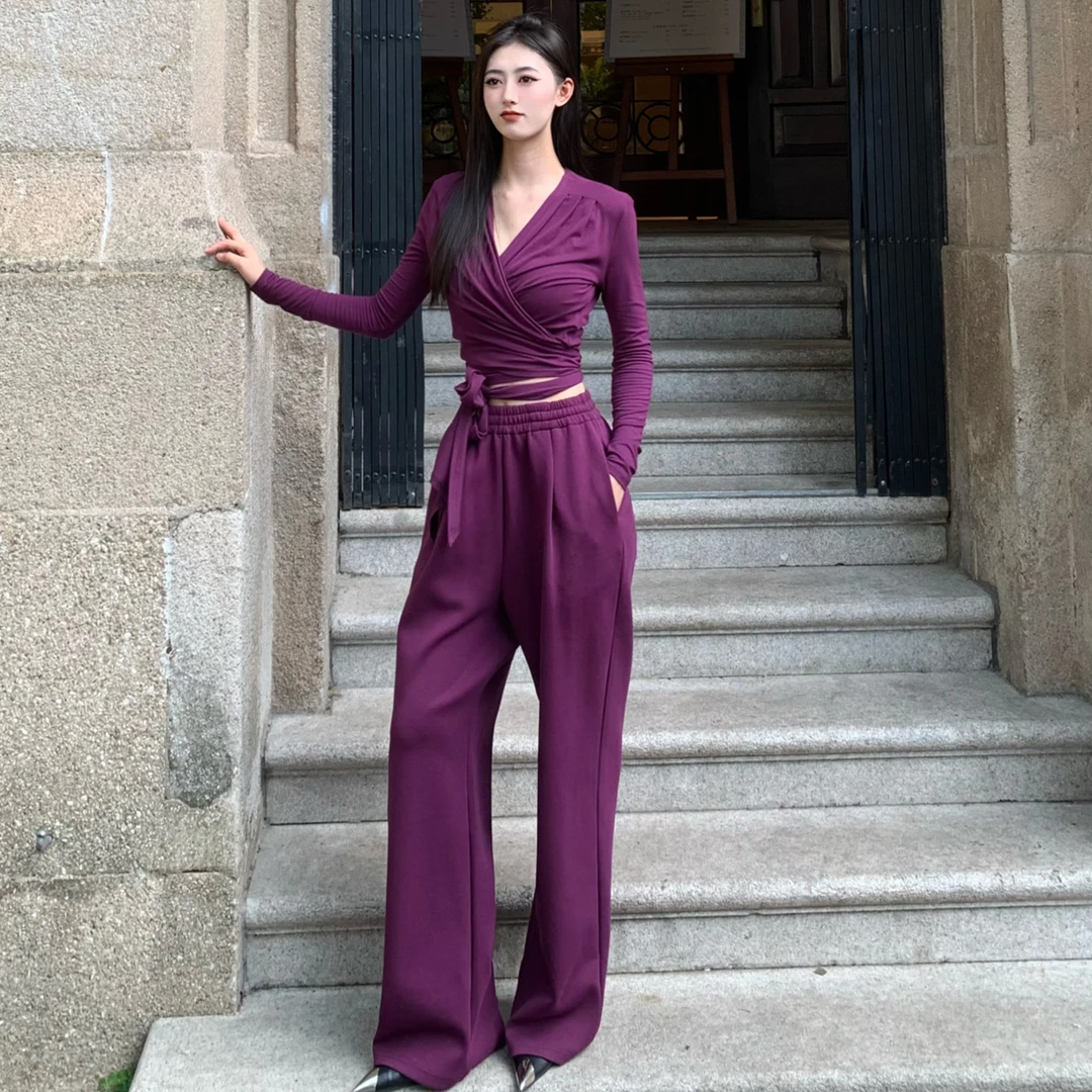 秋季新款休闲时尚套装轻奢小众高级感女装网红洋气炸街时尚两件套