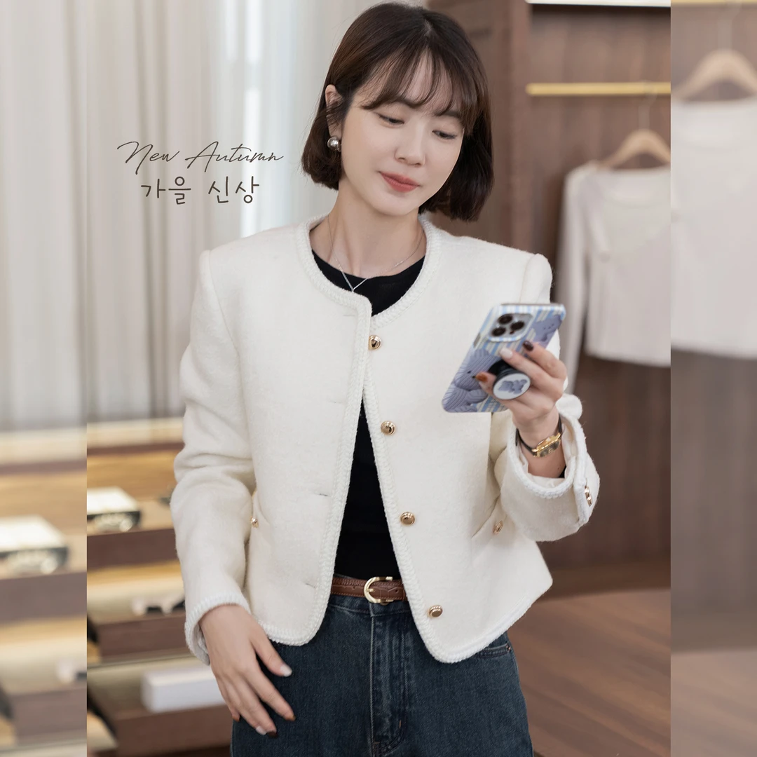 【白茶香调】短款圆领小香外套FS308W030