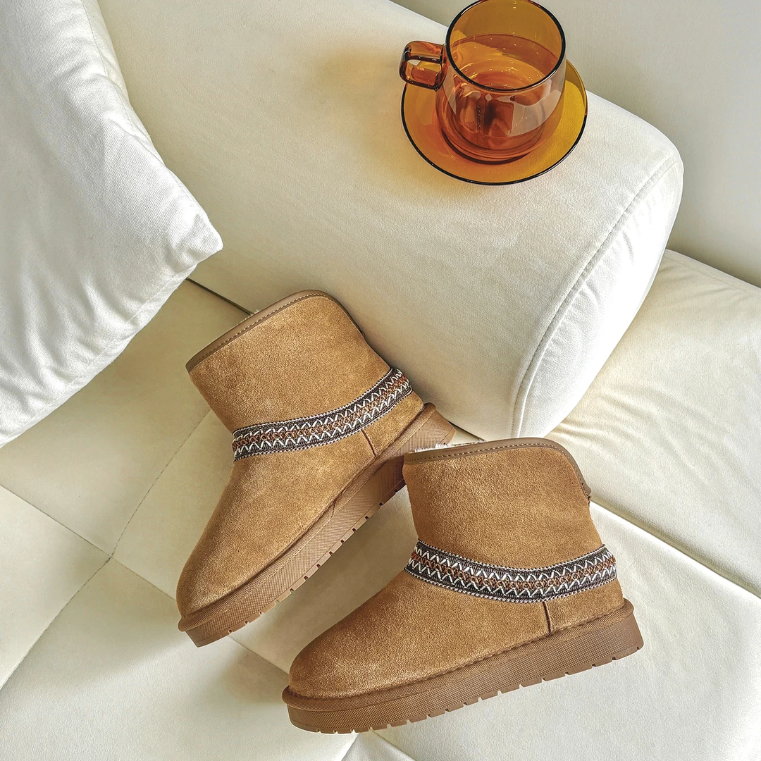 现货-穗带毛绒雪地靴DM410X015