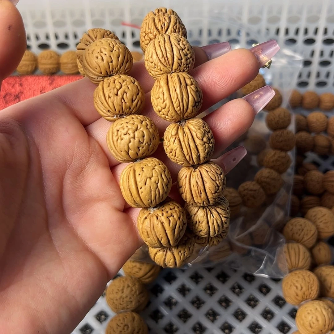 【闪购商品】桃核吊坠百**8