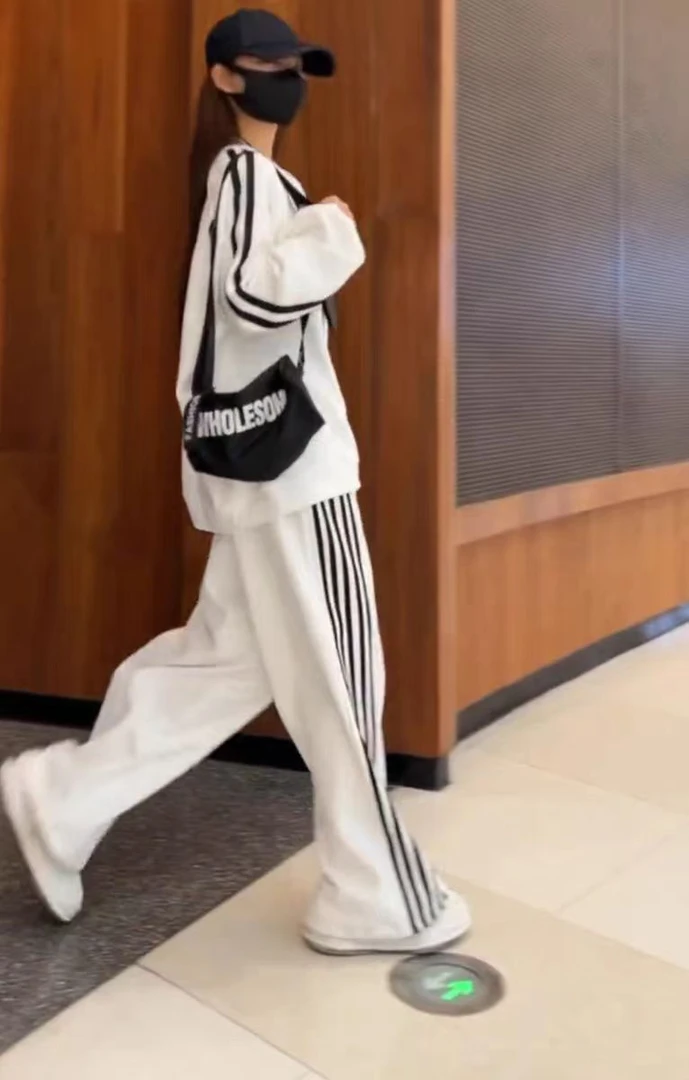 2024秋装新款宽松休闲圆领卫衣阔腿裤两件套装女高级感撞色设计潮