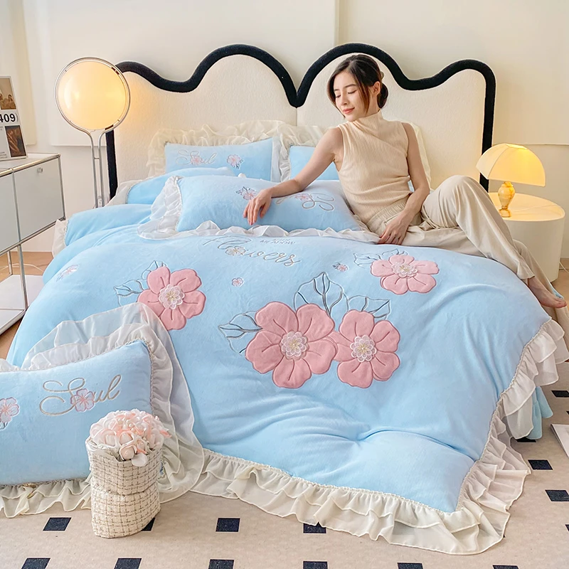 【安琪儿】加厚高克重全消光蕾丝刺绣牛奶绒四件套公主风床上用品