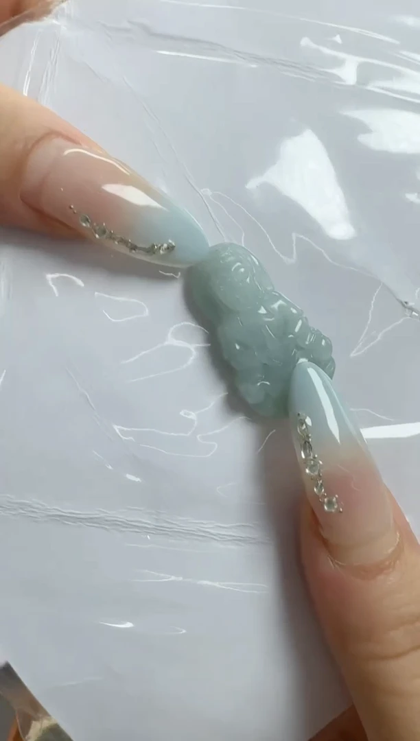 【闪购商品】翡翠吊坠(赠链)未镶嵌翡翠A货吊牌