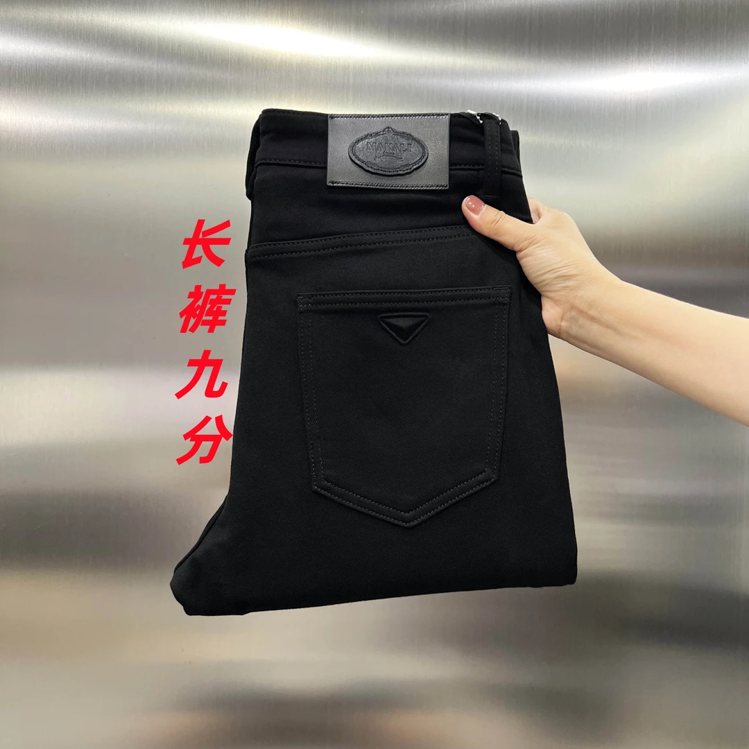 【夏季短码福利】纯黑防褪色 男士牛仔裤  弹力舒适 修身小裤脚