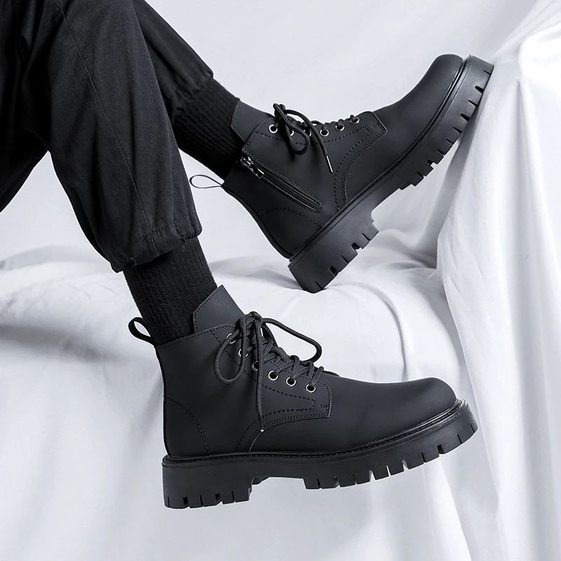 马丁靴男高帮秋季英伦风中帮六孔高街风软底耐磨增高炭黑色工装靴
