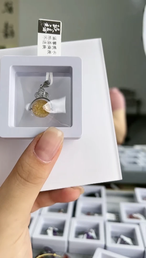 【闪购商品】紫晶吊坠(不含链)银S925镶嵌金发晶吊坠