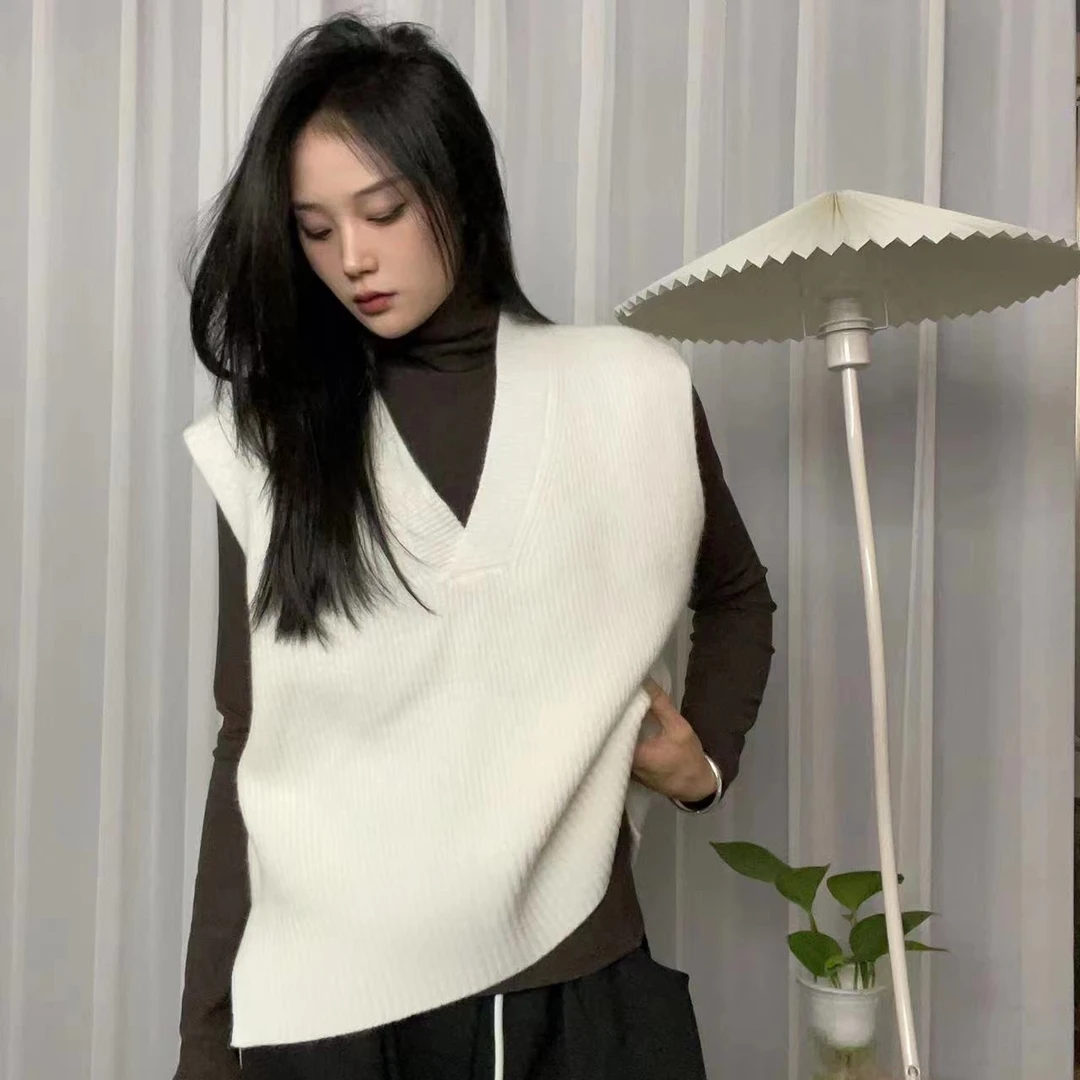 打底衫搭配马甲针织背心女冬季外穿流行百搭毛衣叠穿小坎肩上衣