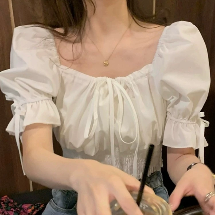 方领泡泡袖衬衫女设计感小众夏季高腰露脐短款甜美显瘦短袖上衣薄