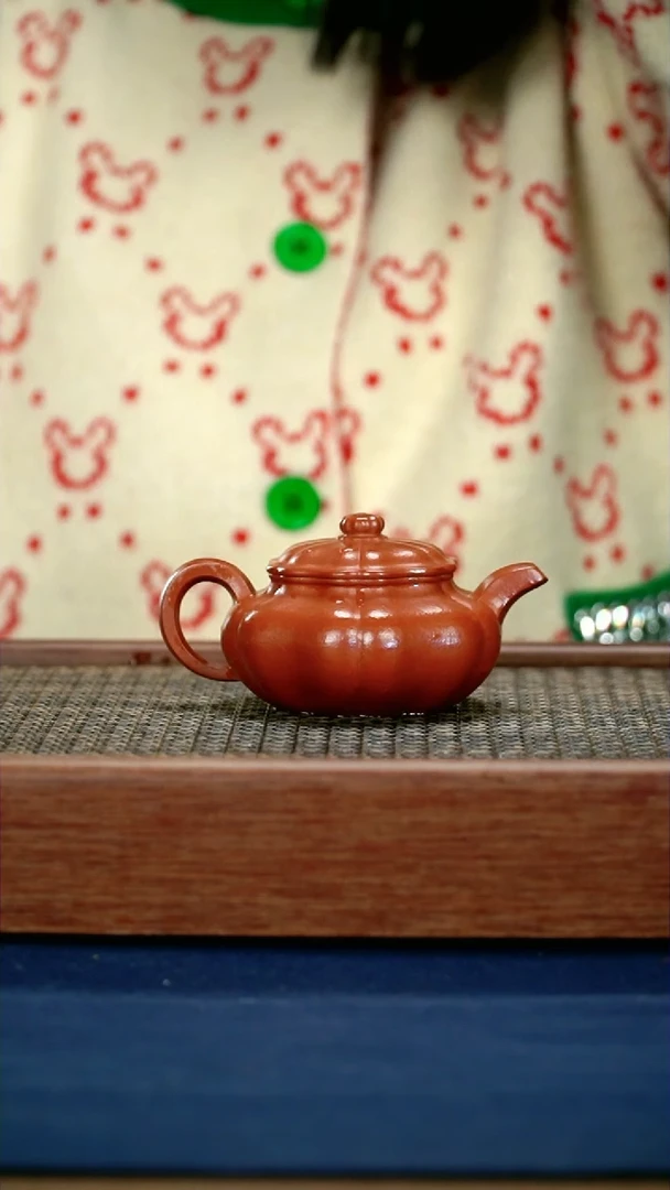 【闪购商品】紫砂茶壶朱泥葵仿古 150cc